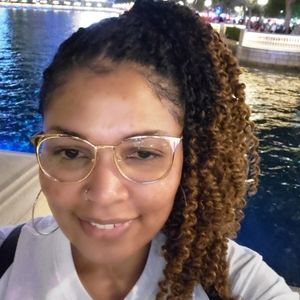 Meet your Posher, Kelley